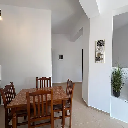 Alloggio in famiglia Elià *